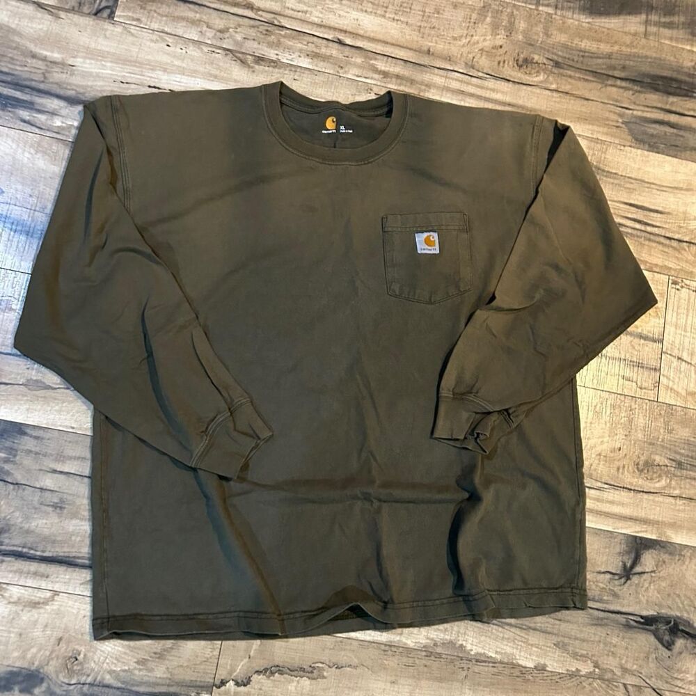 Carhartt Men's Green and Khaki T-shirt